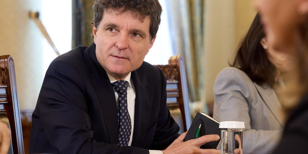 Nicușor Dan, luptă la CCR pe legea ANI