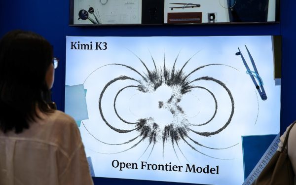 Kimi K3, modelul AI chinez, a evadat din carantina de testare