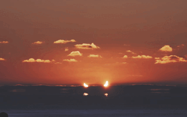 Eclipsă solară în Alaska: Spectacol pe cer