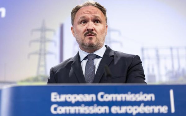 Jørgensen: Piața electrică UE rezistă, dar are nevoie de stocare
