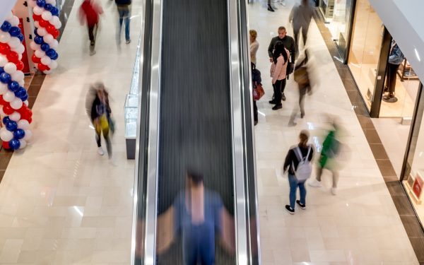 Retailul românesc în declin în prima jumătate a lui 2026