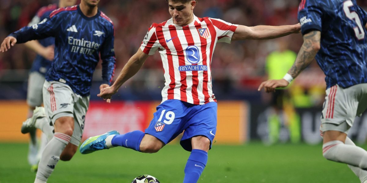 Alvarez nu pleacă de la Atletico, anunță Simeone