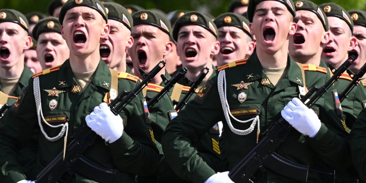 Rusia Recrutează Forțat Bărbați Pentru Război: 409.000 Până în 2026