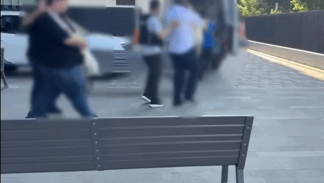 Trei șarlatani, prinși în mrejele „Acoperișului” și tâlhăriei