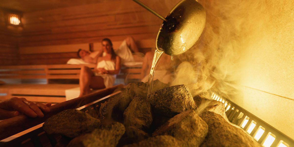 Sauna vara: Ajută corpul să reziste caniculei?