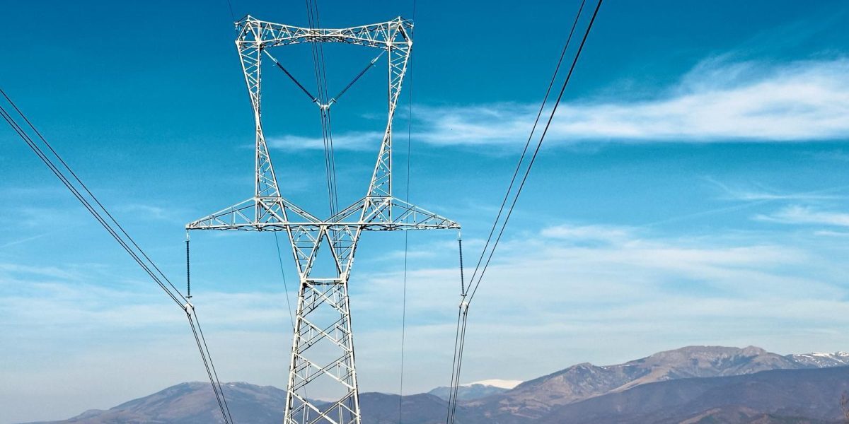 Transelectrica: Eroare tehnică, date distorsionate la producția de electricitate