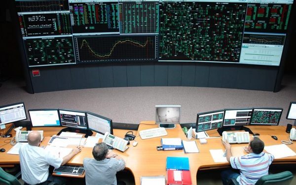 Guvernul deschide ușa la sute de posturi la Transelectrica, Transgaz, Hidroelectrica