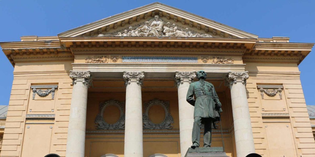 Locuri buget rămase libere la liceu, inclusiv cele rurale