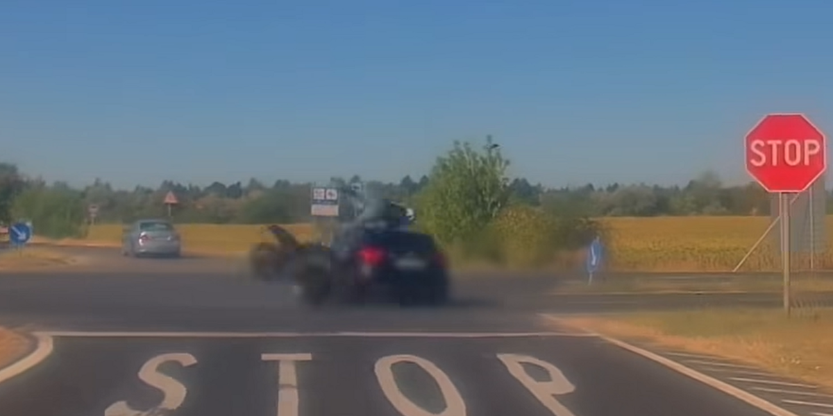 Motorist, impact devastator cu o mașină. Poliția a publicat video