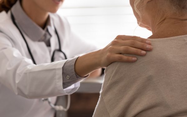 Banii și drumul, bariere medicale: români fără doctor 10 ani