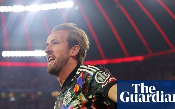 Kane, record în Bundesliga: 100 goluri în 98 de meciuri