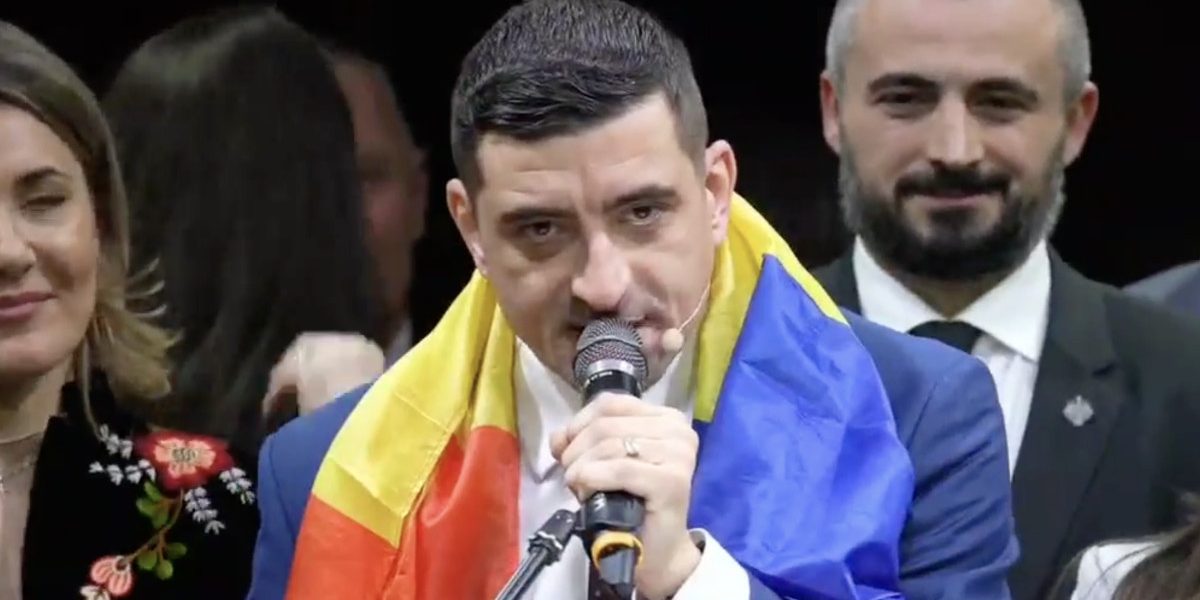 Amendă de 10.000 lei pentru oficialii ce nu salută Drapelul. Proiect AUR