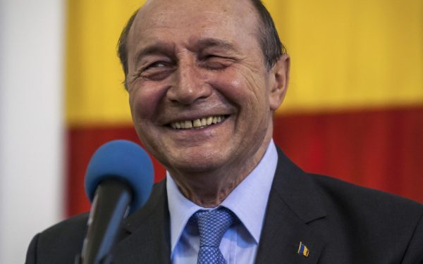 Băsescu, despre PSD-AUR: „Toată lumea are câte o liniuță roșie”