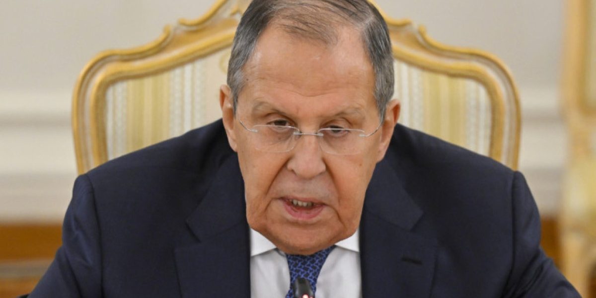 Lavrov: SUA au prelungit războiul din Ucraina, Rusia putea trăi în pace