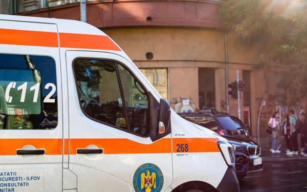 Ambulanțe blocate din 17 județe. Liderul sindical bate la ușa Președintelui