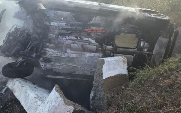 Tragedie în Suceava: doi adolescenți au murit arși de vii într-un accident auto, după ce au folosit o mașină fără să aibă permis