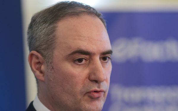 Nazare: Criza politică, temută de investitori în România