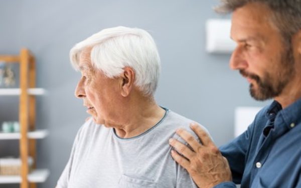 Alzheimer: Oprit înainte de simptome? 1.600 la studiu clinic internațional