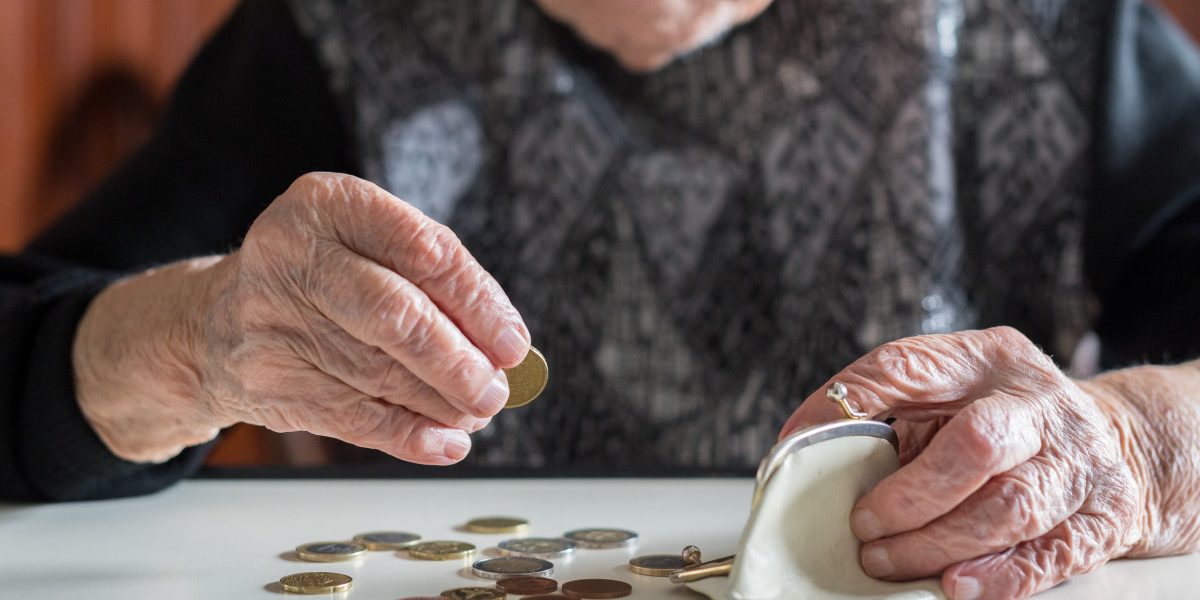 România: Unde pensiile și salariile ating cele mai înalte cote