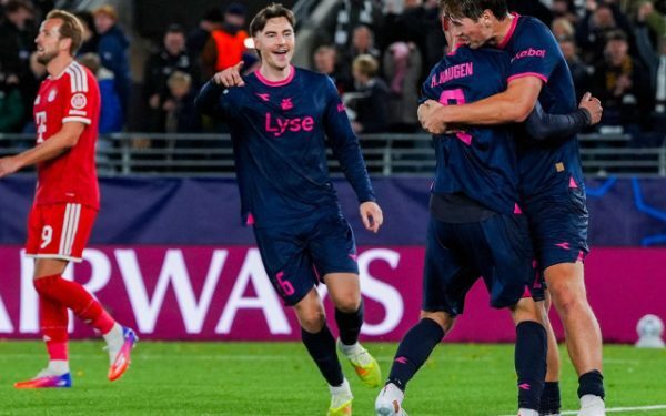 Viking-Bayern 3-3: Norvegienii, șoc în meci cu roșu