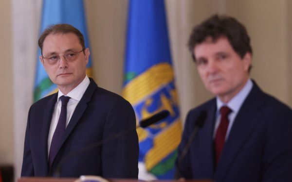 Nicușor Dan: Luca Niculescu, propunerea mea pentru premier