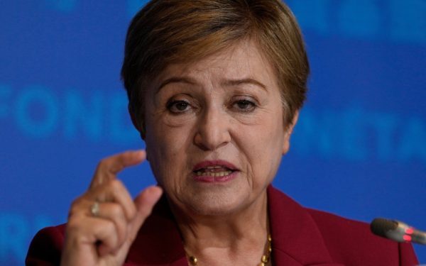 FMI: 40% din joburi, sub amenințarea AI!