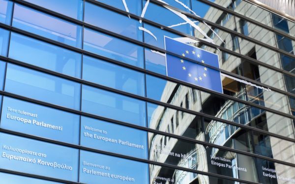 Bruxelles, viziune asupra crizei: PSD pierde credibilitate în UE