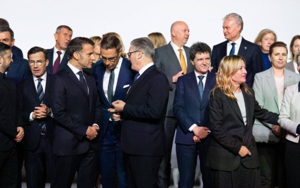România: Partenerii externi temători de criză politică. Diaconescu: „Există o temere”