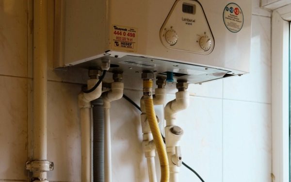 Greșeli boiler: factura urcă? Ce verifici prea târziu