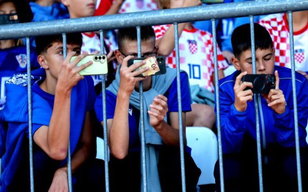 Tragedie la Liga Națiunilor: 6.000 de copii, martori la orori