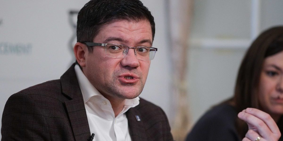 CJ Iași, șoc: doi consilieri pleacă. Locurile, date finului lui Alexe și un lider PNL
