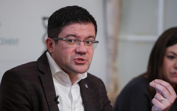 CJ Iași, șoc: doi consilieri pleacă. Locurile, date finului lui Alexe și un lider PNL
