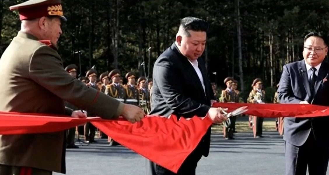 Kim Jong Un, hemoragie cerebrală și spitalizare în China, anunță presa britanică