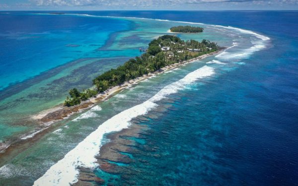 Tuvalu, țară-insulă, dispare sub ape: România privește neputincioasă